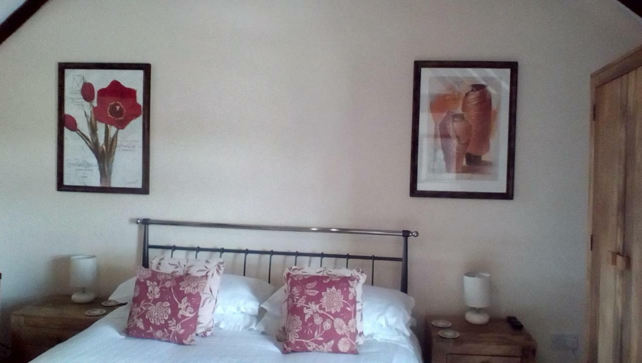 The Lincolnshire Poacher Inn Metheringham Dış mekan fotoğraf