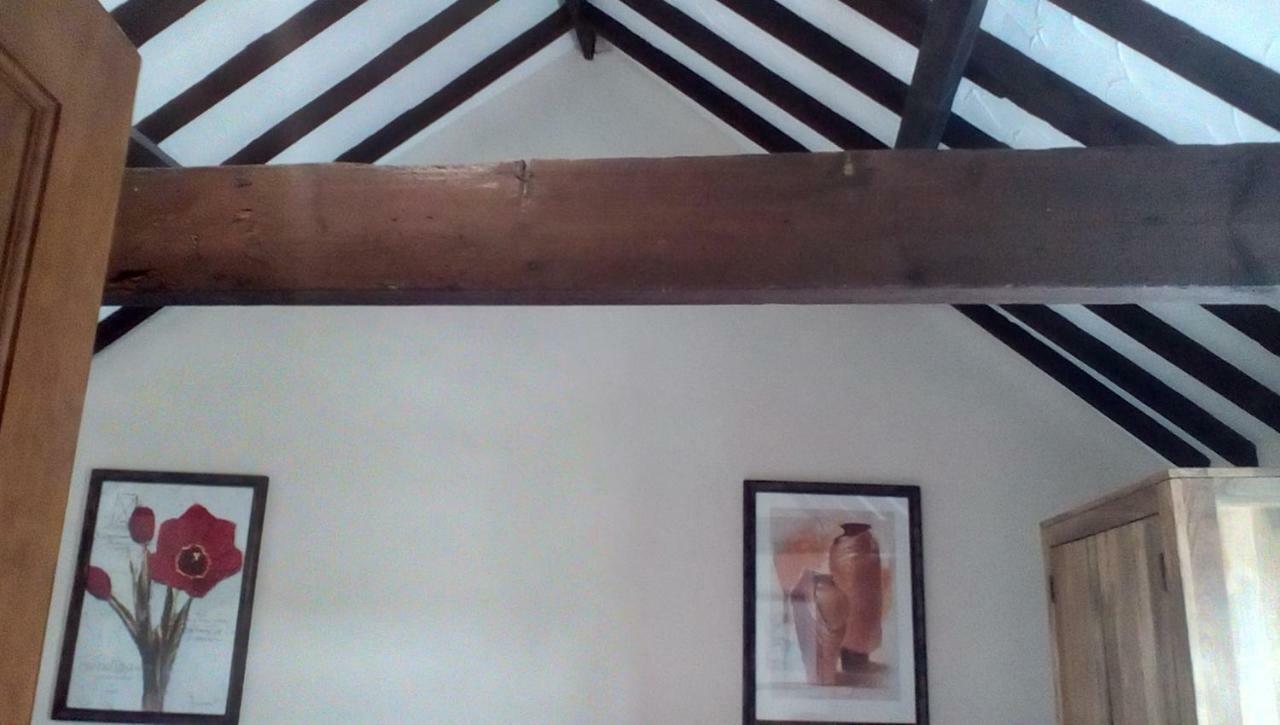 The Lincolnshire Poacher Inn Metheringham Dış mekan fotoğraf