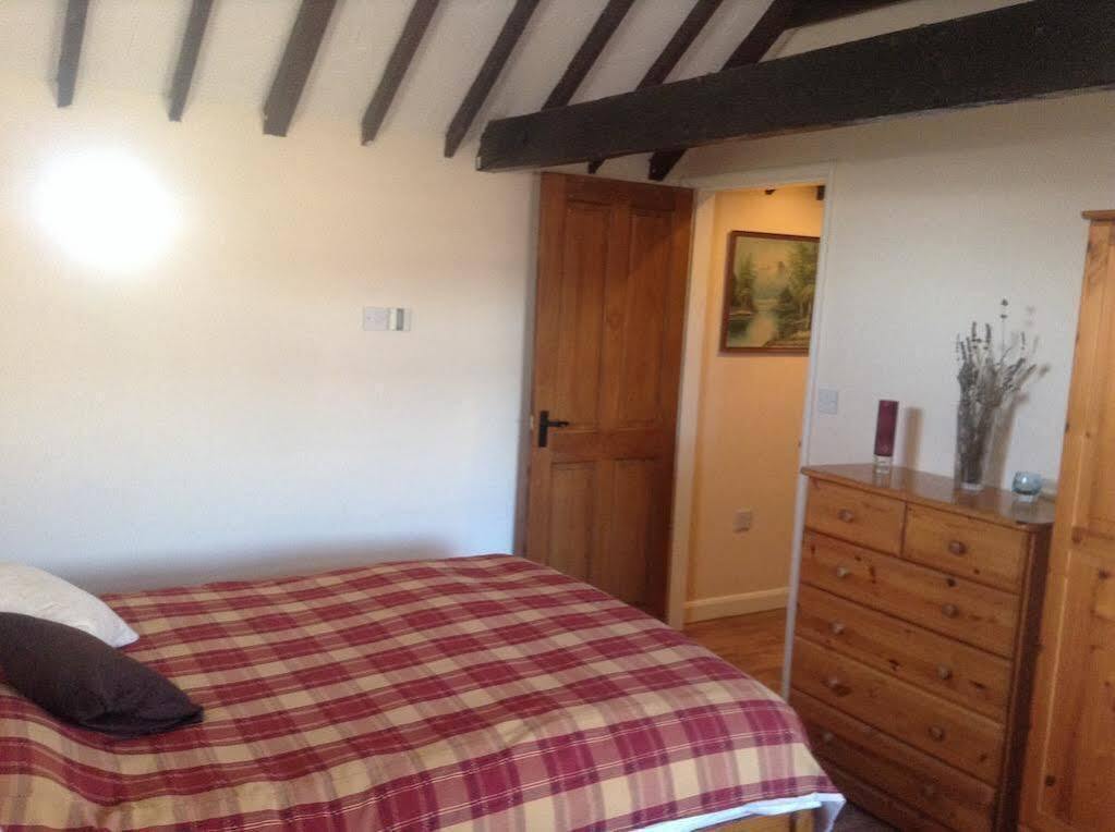 The Lincolnshire Poacher Inn Metheringham Dış mekan fotoğraf